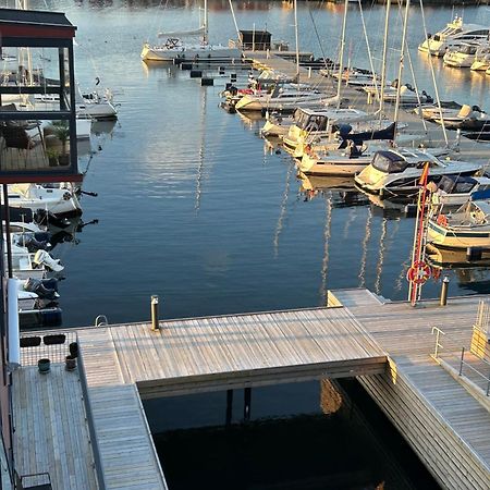 Apartamento Pa Bryggan Skärhamn Exterior foto